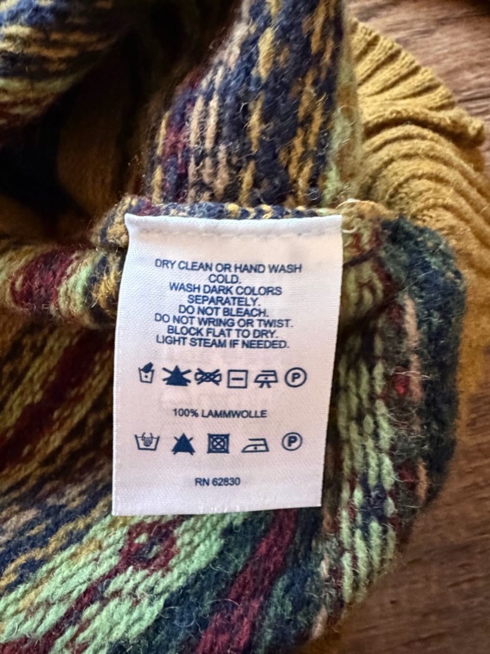 Lands' End Men's Mustard and Navy Fair Isle Crewneck Sweater 100% lambswool - Picture 5 of 5